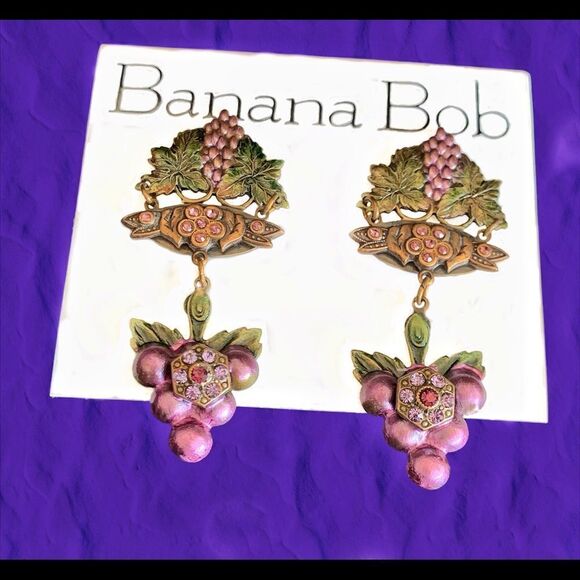 Vtg Banana Bob Fruit of the vine theme enamel grape dangle earrings pierced - Picture 9 of 14